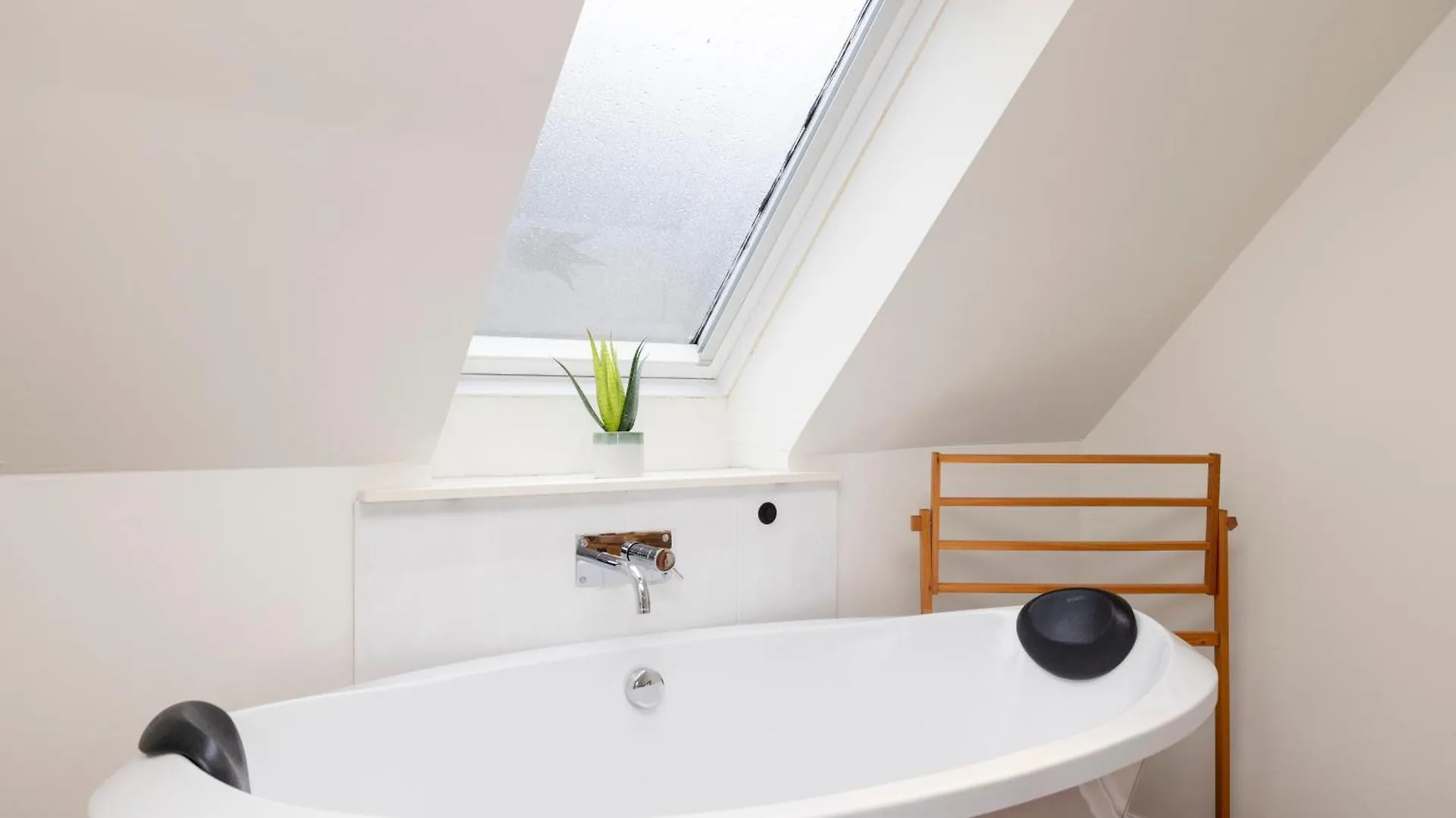 Joivy Lovely Flats Near The City Centre Edinburgh United Kingdom