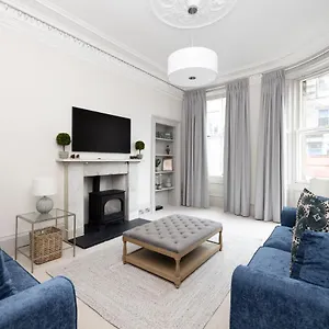 Apartamento Stylish 3-bedroom Getaway, Edimburgo