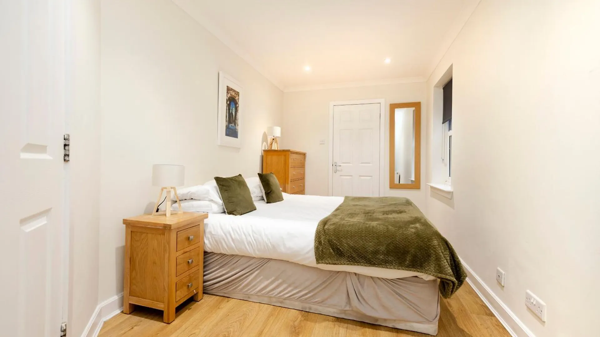 Joivy Lovely Flats Near The City Centre Edimburgo 0*,  Regno Unito